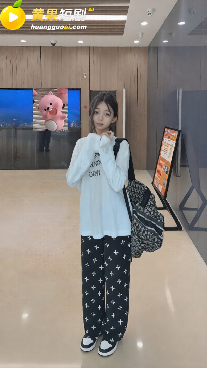 抖音网红isa 夏心悠 擦边暧昧背刺好友 带节奏网暴路人 开房私拍黑料 彻底曝光