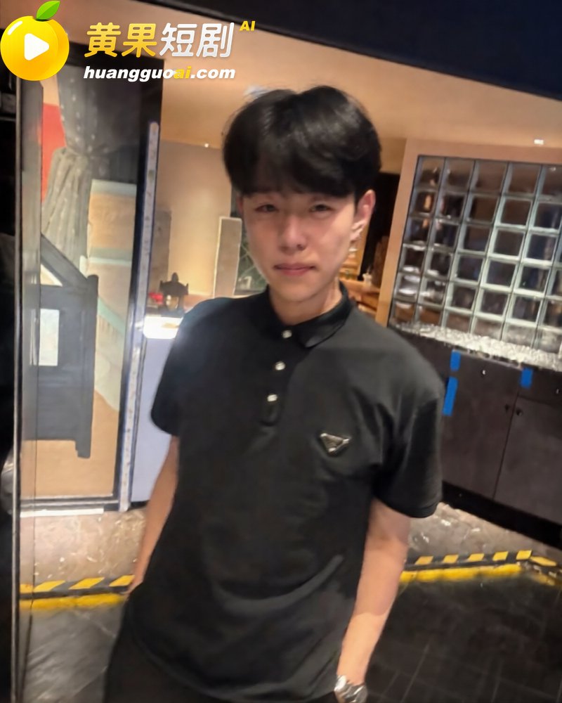 陕西渣男 秦俊男 被曝恋爱期间多次出轨 家暴打人割腕威胁 就连姐姐的伴娘都不放过？