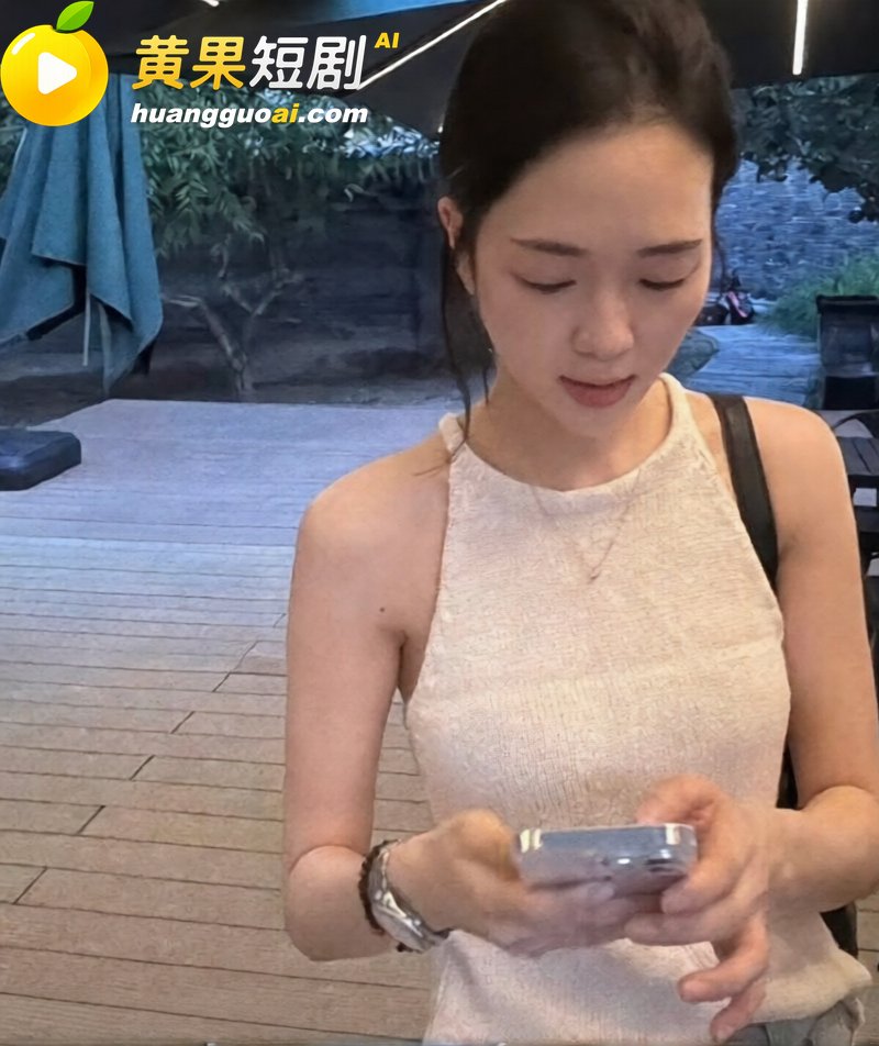 江苏沛县公安局女民警 陈祝 勾引已婚同事 正妻怒爆聊骚记录及偷情视频！