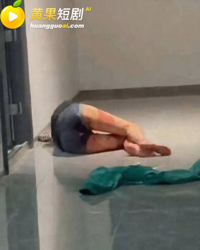 济南华山环宇金街17号楼惨案 女友出轨被桶 男主砍死第三者后跳楼自杀