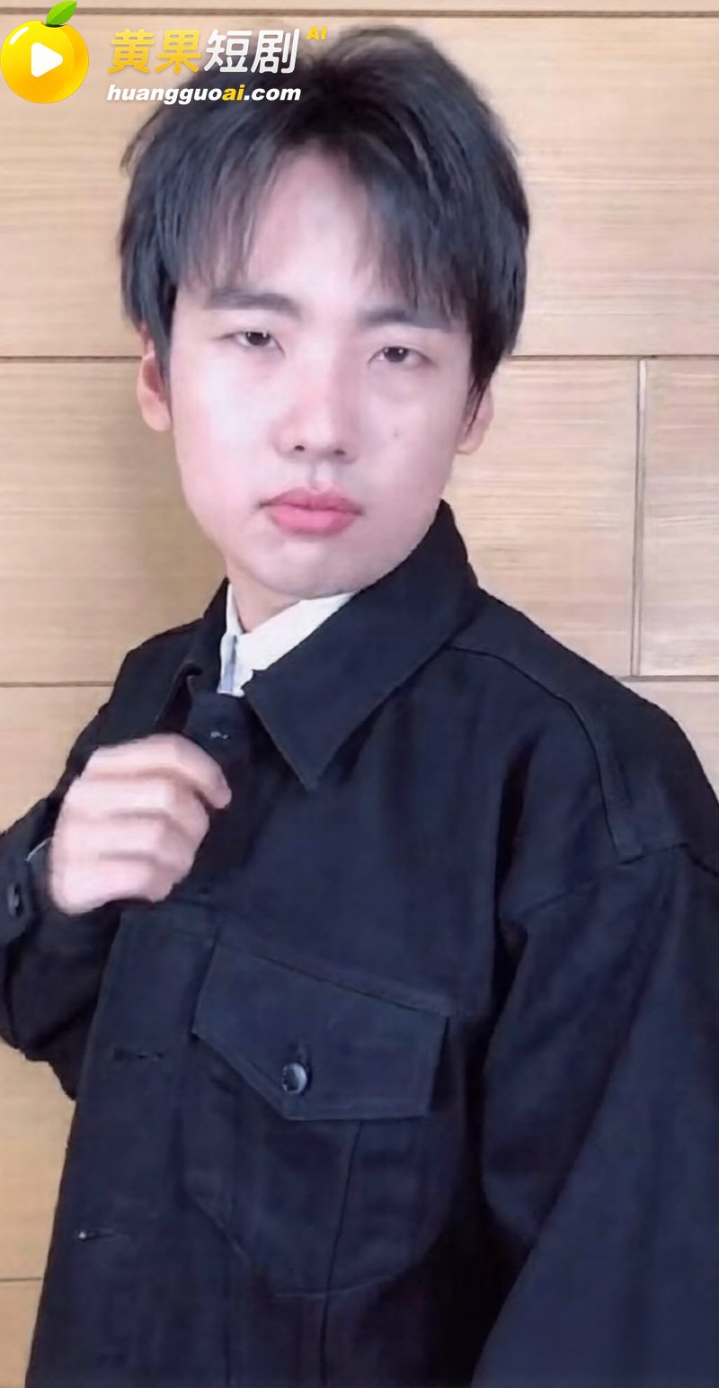 德云少班主 郭麒麟 与蒋依依恋情曝光 街头醉吻不雅视频流出 老郭有希望抱孙子