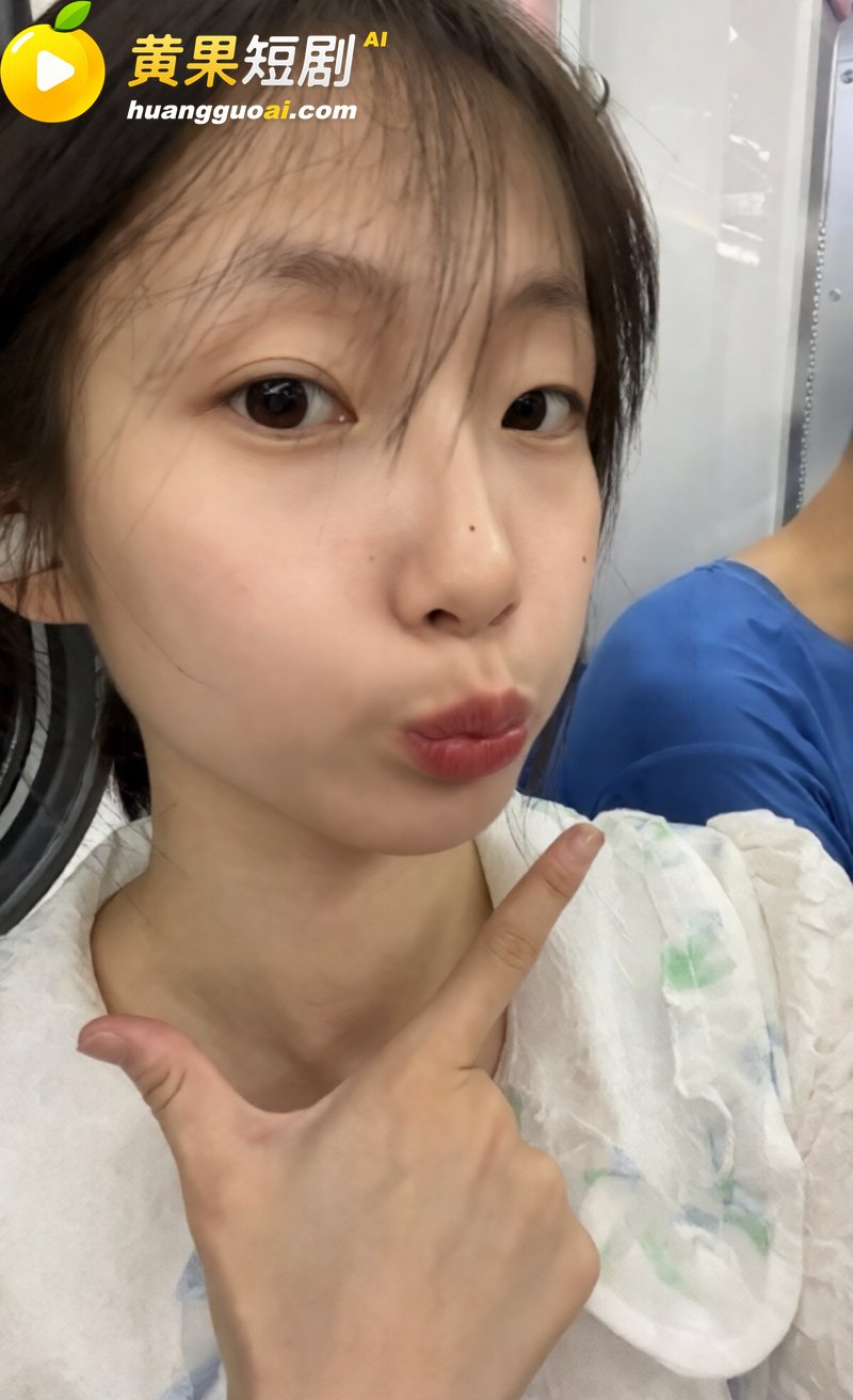 舞蹈生女大不雅曝光 给人当鸡巴套子一样爆操 嫩逼操着感觉蛮爽