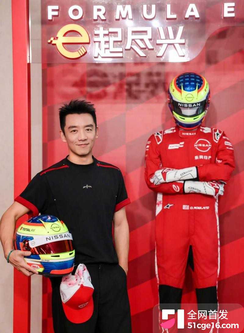 郑恺前任 程晓玥 时隔9年首谈分手 恋爱期间移情杨颖