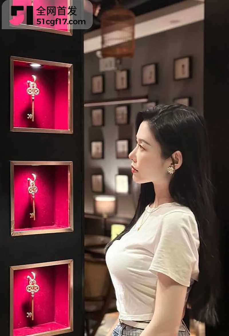 绝美女演员 李凯诗 被金主训成母狗 无套后入炮机轰穴 双洞齐开极度淫贱