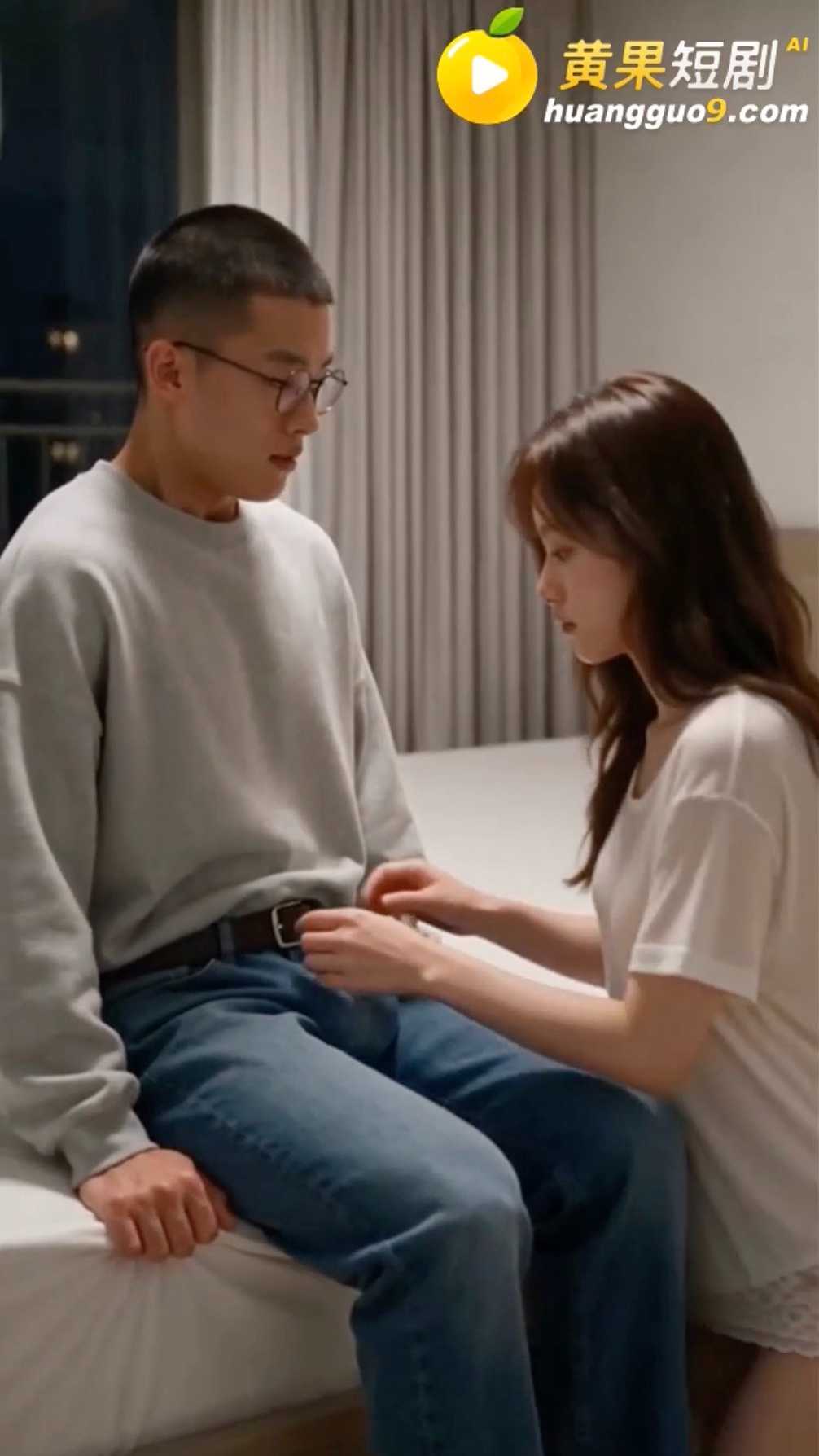 黄果原创ai短剧《校园成人礼》隔间拆开粉色玩具,女同学说要找人一起玩